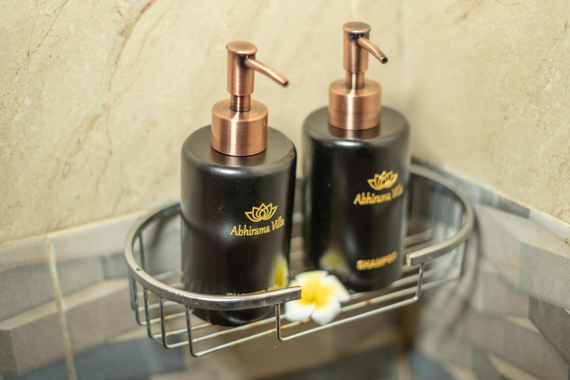 Abhirama Villas And Spa Ubud Kültér fotó
